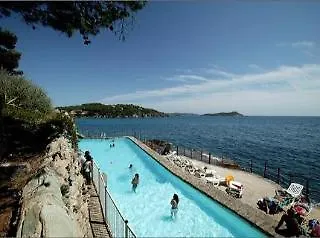 Hotel Le Provencal A Giens - Bord De Mer 3*