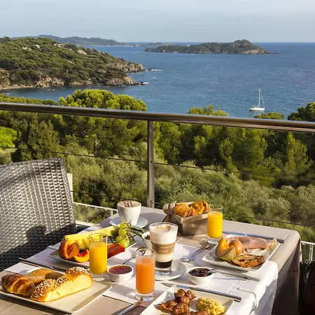 Hotel Le Provencal A Giens - Bord De Mer